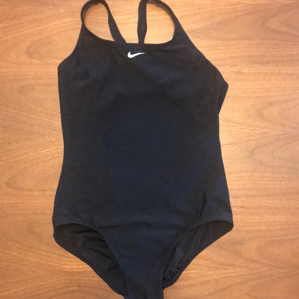 Girls 14 Nike swimsuit black